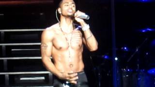 ONE LOVETREY SONGZ LIVE IN TORONTO [upl. by Einnalem320]