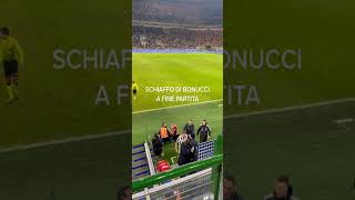 Schiaffo di Bonucci al dirigente dellInter quotFai lincaato Ma vergognati Vai via vaiquot [upl. by Mohandas487]