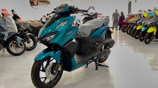 Honda Vario 160 SE 2024  Green [upl. by Onahpets]