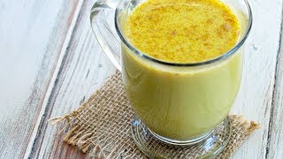 Latte doro ecco lelisir di curcuma in tazza [upl. by Ayana577]