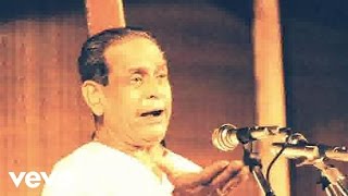 Pt Bhimsen Joshi  Bhajan Tum Meri Rakho Laaj Hari Pseudo Video [upl. by Alyak156]