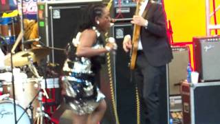 Sharon Jones and the Dap Kings quotWhen I Come Homequot [upl. by Gurias]