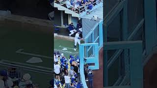 Jack Flaherty stretching before NLCS game 1 mlb Mets dodgers [upl. by Chelsy]