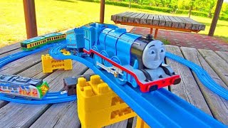 Thomas Plarail amp Japanese Train JR ☆ Spiral Tower Course [upl. by Neelhtakyram]