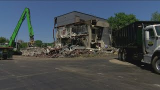 Demolition starts at UToledos Palmer Hall [upl. by Alyahs]