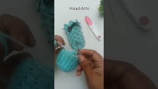 How to Make Baby Gloves With Crochet Tutorial  Its Soo Amazing Design of Crochet HaadiArts [upl. by Enitsenre]