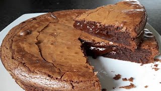 Gâteau Coulant au Chocolat en 5 minutes Fondant au cœur coulant très facile et rapide à faire [upl. by Hubert]