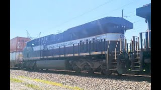 Fast 60MPH CSX Intermodal I010 – ES44AHs 3201 973 amp ACL Heritage 1871 – Mentor OH in July 2024 [upl. by Bose]