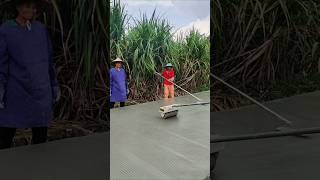 Rural road pavement antiskid construction process  good tools improve work efficiency [upl. by Dnalrah]