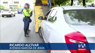 La ATM realiza controles de revisión vehicular y matriculación en Guayaquil [upl. by Anayia]