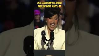 Cardi Bs teleprompter broke and she had no idea what to do for over a minute [upl. by Niloc]