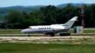 Hawker 125700A takeoff [upl. by Alfonso114]