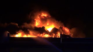 FF Quedlinburg Großbrand Lagerhalle Großmarkt List im Gewerbegebiet Groß Orden [upl. by Paschasia]