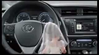 Toyota Auris Bebek Oyuncak Gelin Damat Ali Reklamı 2013 [upl. by Lebasile]