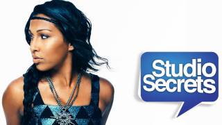 Grammy Winner Melanie Fiona Performs quot4 AMquot Live in the Studio [upl. by Yatnod]