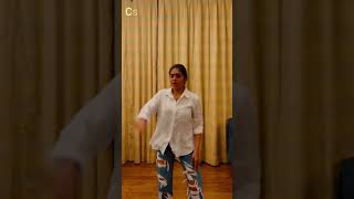 Malayalam Actress Nimisha Sajayan Unbelievable Dance Moves for quotMaamadura Annakodiquot Song [upl. by Sitsuj]