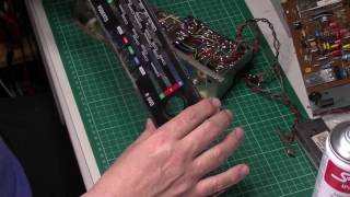 Another Roberts R600 radio repaired Part 2 Stripdown [upl. by Lissa]