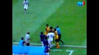 Nazmi Faiz kena kad merah because tumbuk and punches Abdelkarim Hassan kapten Qatar [upl. by Zacharias]