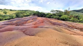 Mauritius  Chamarel  7 farbige Erde  7 Coloured Earth  Terre de 7 couleurs Maurice [upl. by Eemak]