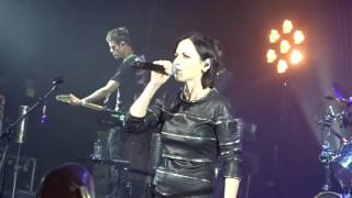 The cranberries dreams live Dublin may 2017 Dolores o Riordan last Irish gig [upl. by Inaboy]