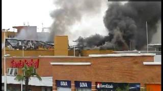 Incendio ya consumió un 30 del mall plaza El Trébol de Talcahuano [upl. by Noed]