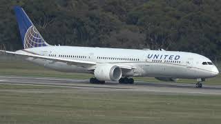 UNITED BOEING 787 TAKE OFF RWY34 YMML AT KILO FULL LENGTH WING FLEX🛫🛫🛫🛫🛫🛫🛫ENJOY PATRICK M😃 [upl. by Nnaeus]