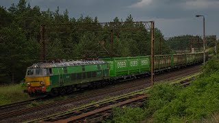 ET22233 ze składem eccoboxów wjeżdża na stację Terespol Pomorski [upl. by Narton]