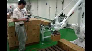 robot box palletizing cell ABB IRB460自動化機械手臂紙箱堆棧教育訓練 ロボット [upl. by Nylednarb]