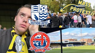 SOUTHEND VS AFC FYLDE12 FANS MARCH AGAINST THE CHAIRMAN AS BLUES STRUGGLE ON THE PITCH [upl. by Chadbourne]