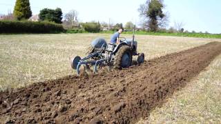 ferguson ploughing [upl. by Pieter]