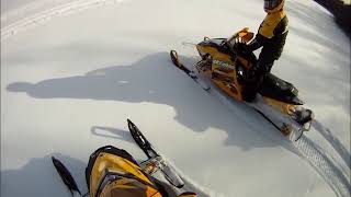 SkiDoo MXZ TNT 600 ETEC vs SkiDoo MXZ Blizzard 600 SDI [upl. by Enitnatsnoc]