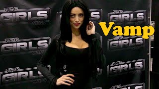 LeeAnna Vamp Morticia Addams Interview Comikaze 2015 ThatCosplayShow [upl. by Catto]