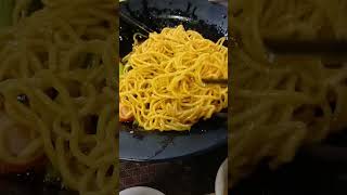 😋 Wanton noodles at Dunman Food Center Singapore [upl. by Lener]