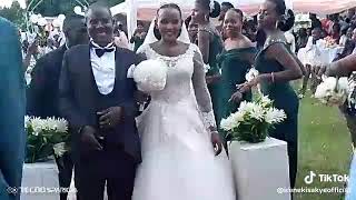 IRENE KISAKYE Official  Niwe wanje Performance video at a Wedding ceremony [upl. by Acissj]