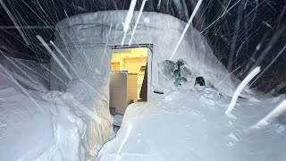 Surviving a RecordBreaking Snowstorm in a Van  8ft25m Extreme Blizzard Camping [upl. by Ainyt]