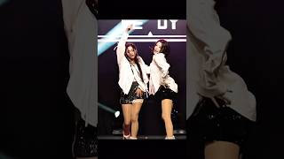 Aria and Nizz ate with this performance 🔥 XIN second Concert xin aria nova xinconcert kpop [upl. by Edelman247]