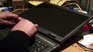 How to replace the ACER EXTENSA 5220 LCD vervangen 2013 [upl. by Nishom608]