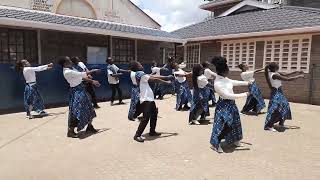 Huyu Ni Nani  St Josephs Choir  KMRM Liturgical Dancers Kwaya Mt Romano Mtunzi [upl. by Marcus]