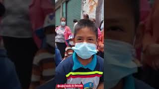 Un grupo de niños en Xalitzintla no acudieron a clases ante cierre de escuelas por caída de ceniza [upl. by Hyacinthia894]