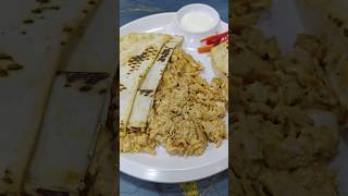 Plate shawarma best or Roll shawarma 😋👌 youtubeshorts foodie explorepage shawarma chicken [upl. by Atsok]