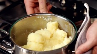 Aardappelpuree maken  Allerhande [upl. by Herbert]