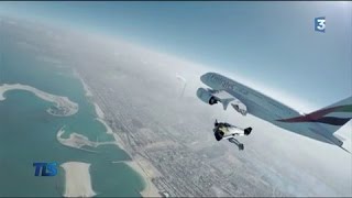 Des jetmen volent à côté dun A380 [upl. by Alphonse]