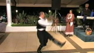 HoneywellIncentives Cyprus Traditional Dance Tatsia Zeimbekiko Sousta [upl. by Resaec]