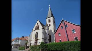 HildersEckweisbach D die Glocken der kath Kirche St Michael [upl. by Enibas]