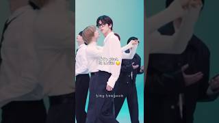 Soobin quietly enjoying himself in Over the Moon Relay Dance 😗 スビン 수빈 soobin txt 최수빈 투바투 케이팝 [upl. by Eardna]