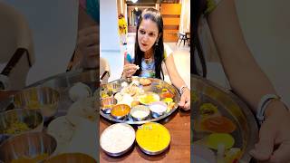 ३५० मध्ये कितीही खा 😧 comedy punefoodies streetfood funny punefoodie streetfoodideas [upl. by Siraval]