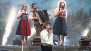 Hansi Hinterseer Koncert Ballerup Super Arena Danmark 2632011 nr 2 [upl. by Naerb499]