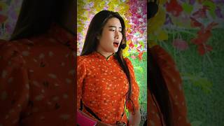 Beautiful Vietnamese Girl Singing  Vietnam Culture travel saigon culture [upl. by Roddie]