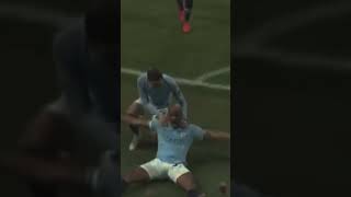 Vincent Kompany Banger against Leicester City soccerlegend [upl. by Karli]