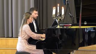 Klaveriduo Vladislav Safarov ja Anna Safarova esinevad Vivaldi [upl. by Abernon]